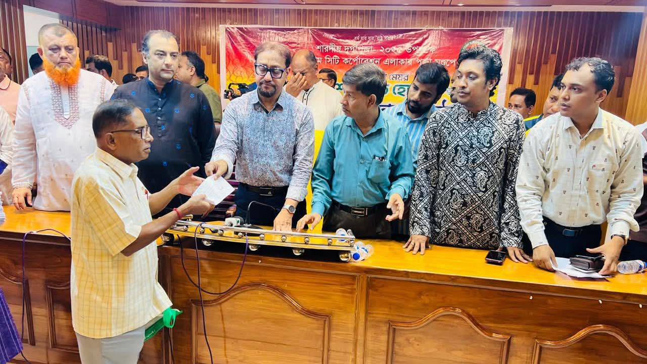 সম্প্রীতির শহর গড়ে তুলতে চাই: চসিক মেয়র
