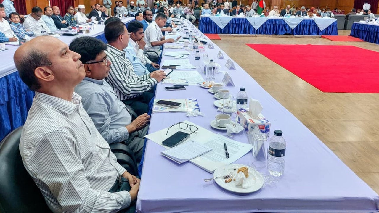 চট্টগ্রাম বন্দরের সক্ষমতা বৃদ্ধি নিয়ে সেমিনার
