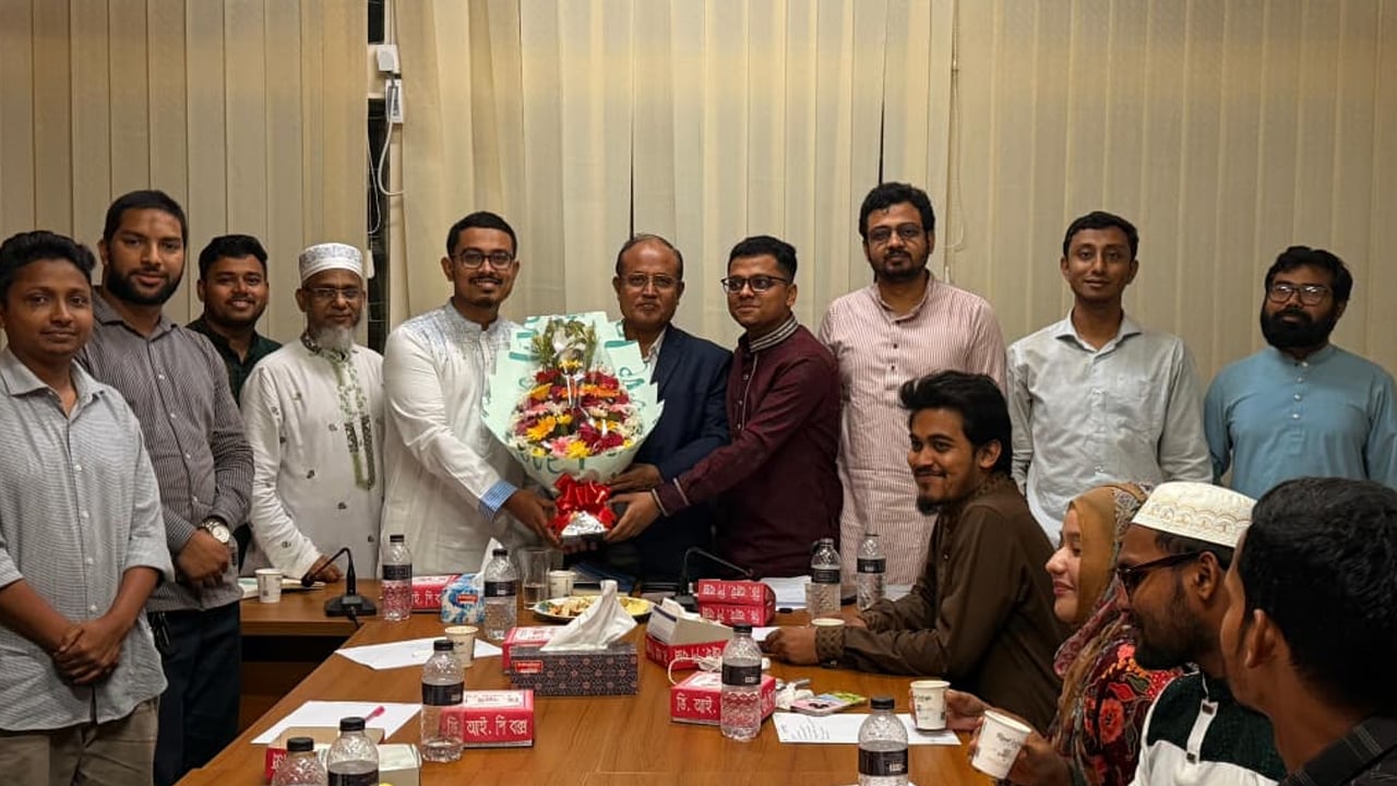 ডাকসুর চতুর্থ কার্যনির্বাহী সভায় নানামুখী সিদ্ধান্ত