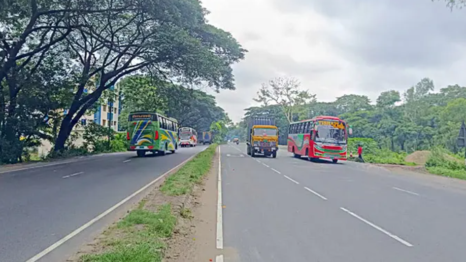 ঢাকা-চট্টগ্রাম মহাসড়কে ১৮ আগস্ট থেকে এআইনির্ভর ‘অটো ফাইন সিস্টেম’ চালু 