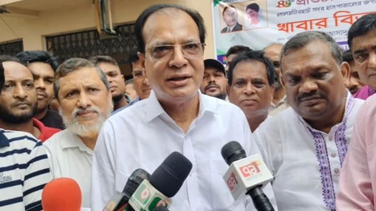 দেশে সারের কোনো ঘাটতি নেই: ত্রাণমন্ত্রী 