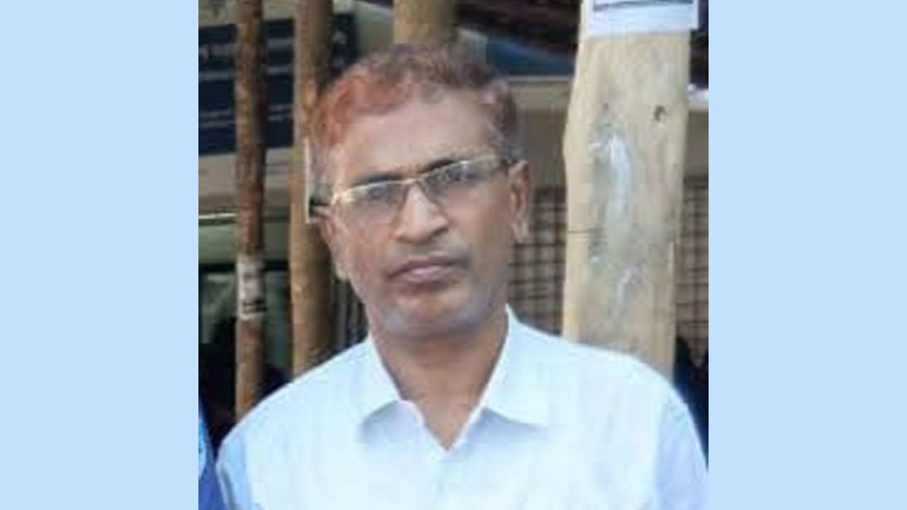 ঈদগাঁওয়ে সমবায় কর্মকর্তার আত্মসাতের অর্থ জমার নির্দেশ