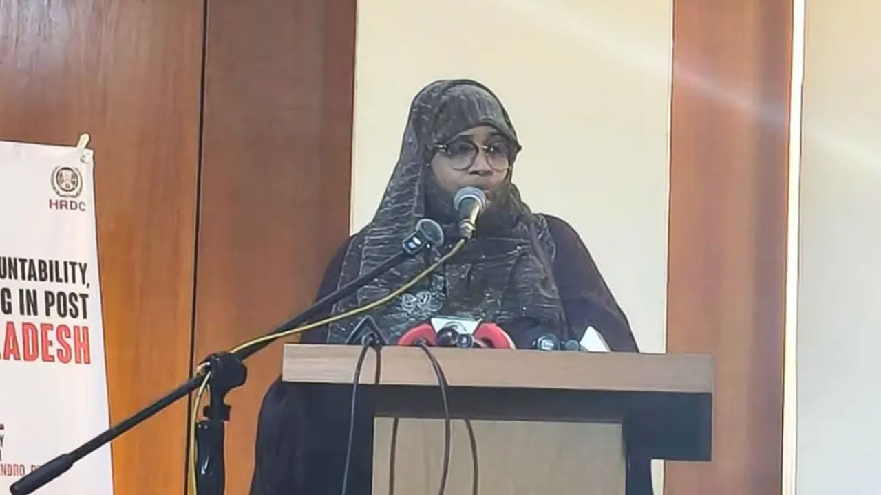 'যতক্ষণ পর্যন্ত দাবি না মেনে নেয়, তুমি রাজপথ থেকে আমার লাশ উঠাবা না'