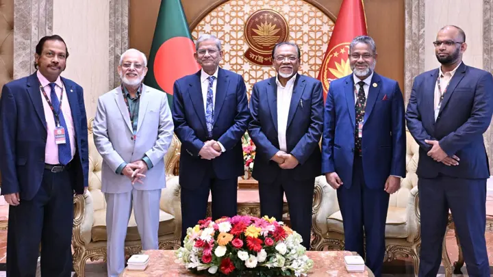 দক্ষ জনশক্তি গড়তে কর্মমুখী শিক্ষায় গুরুত্ব দিতে বললেন রাষ্ট্রপতি