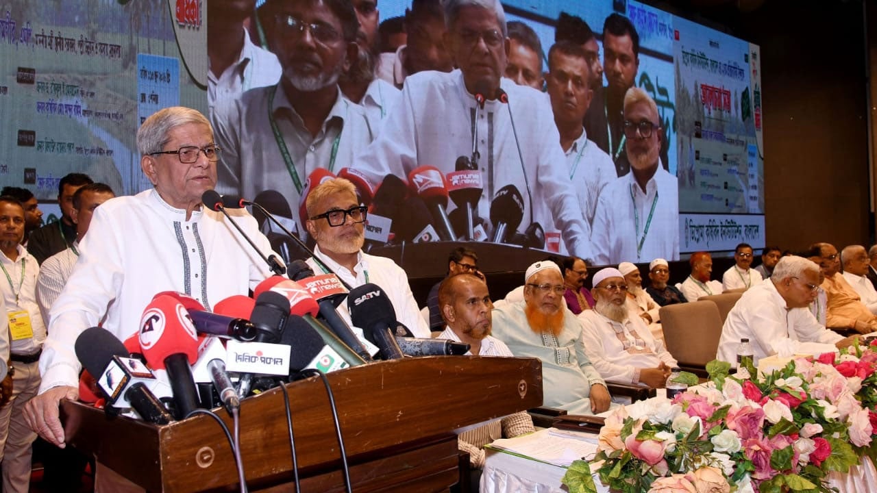 ‘শ্রেষ্ঠ কৃষক পুরস্কার’ চালুর উদ্যোগ নেওয়া হবে: স্থানীয় সরকারমন্ত্রী