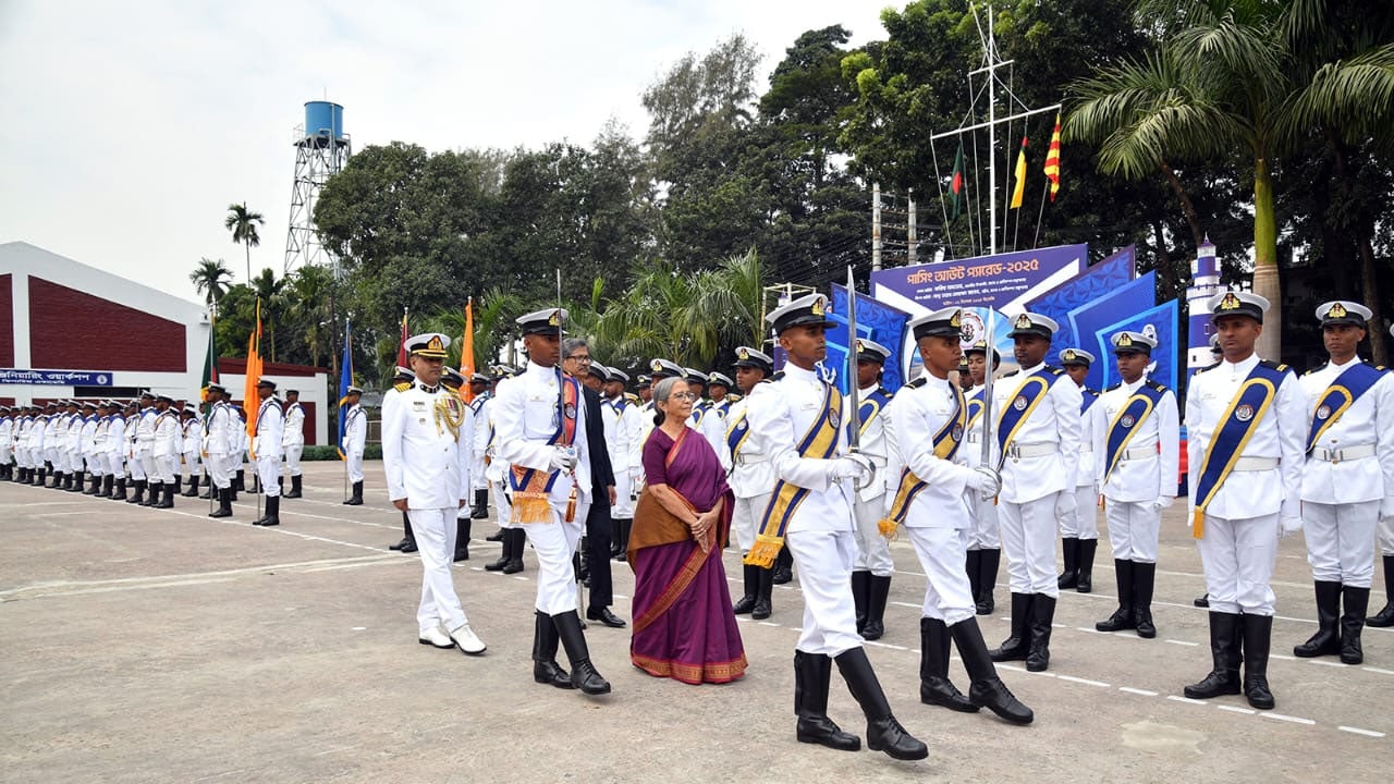 ক্যাডেটরা গভীর সমুদ্রের অকুতোভয় কাণ্ডারি: প্রাণিসম্পদ উপদেষ্টা