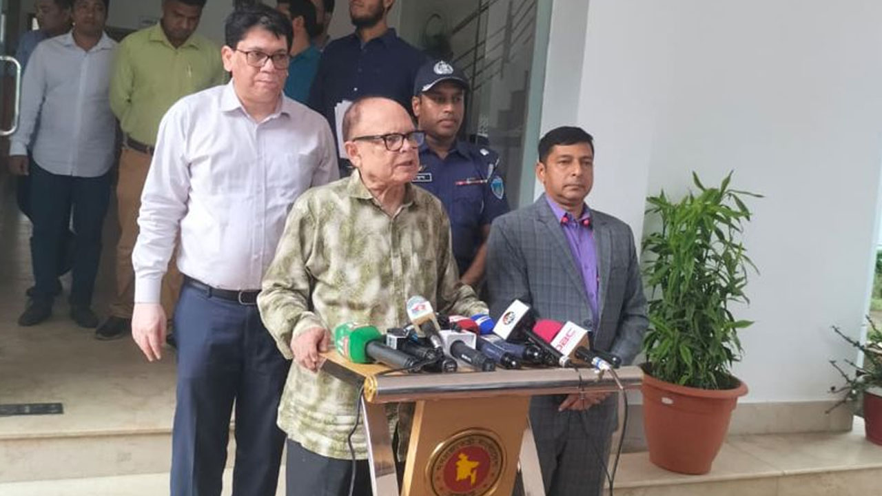 ৫৫ লাখ পরিবারকে চাল দেয়া হবে ১৫ টাকা কেজি দরে