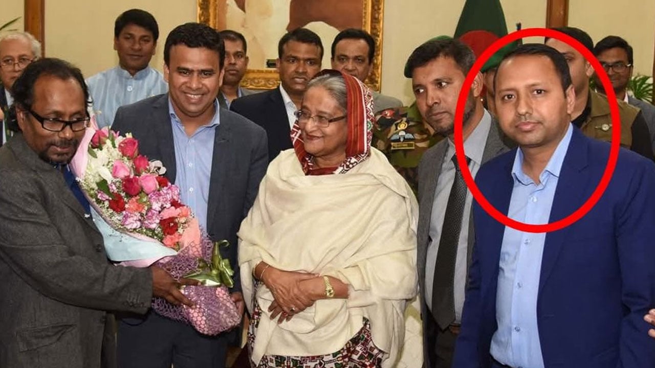 ফেনীতে পূজায় নাশকতার পরিকল্পনার অভিযোগে আ.লীগ নেতা গ্রেপ্তার
