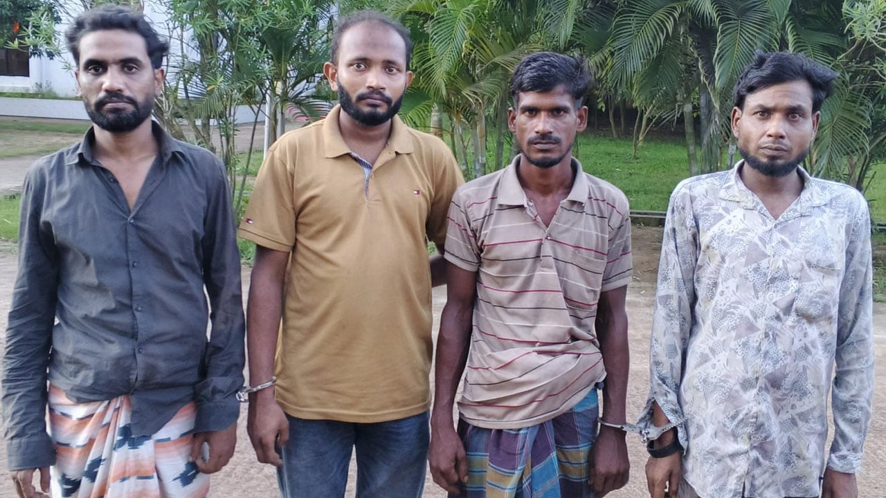 ফেনীতে কলেজ ছাত্রদল নেতাসহ চার মাদকসেবীর কারাদণ্ড