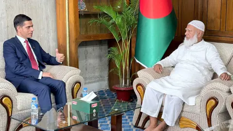 বিরোধীদলীয় নেতার সঙ্গে নেপালের রাষ্ট্রদূতের সাক্ষাৎ