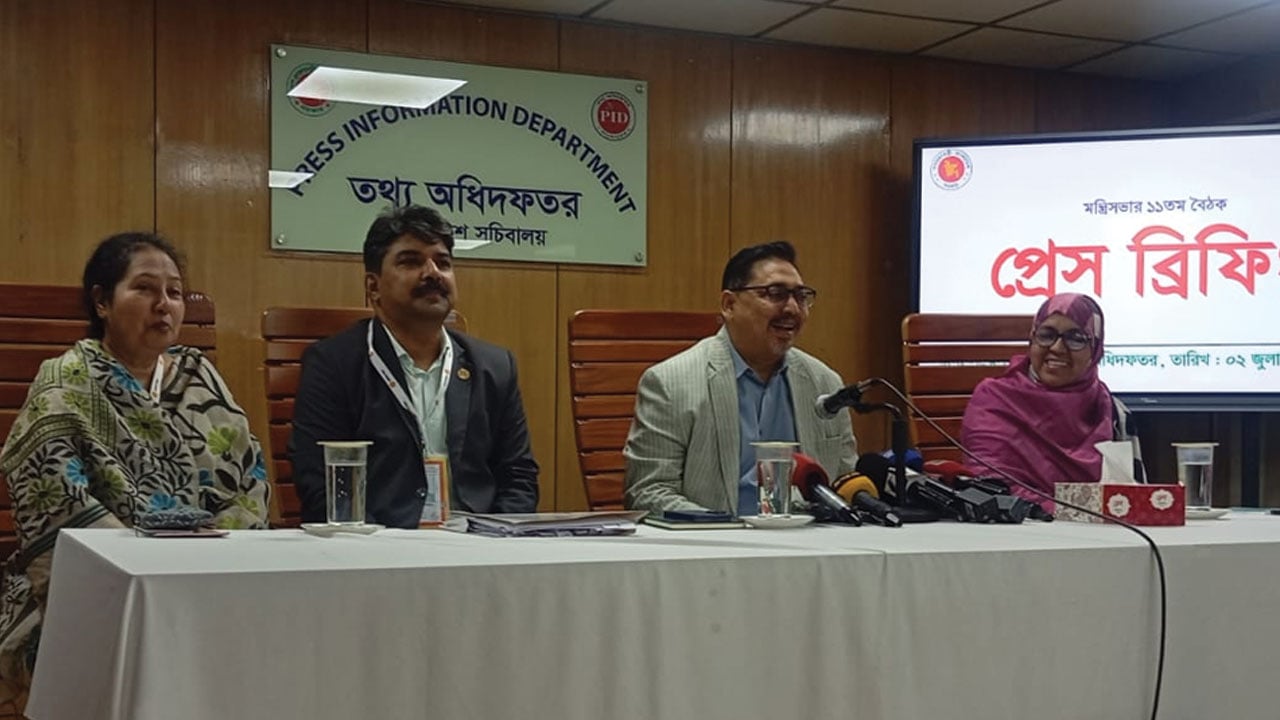 বিদেশি বিনিয়োগ বাড়াতে ভিসানীতি সহজ করছে সরকার
