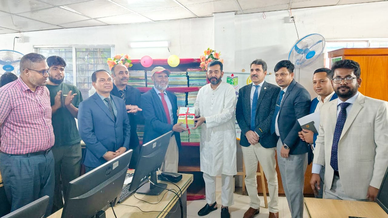 হবিগঞ্জ কৃষি বিশ্ববিদ্যালয়ে সার্ক এগ্রিকালচার সেন্টার বুক কর্নার উদ্বোধন