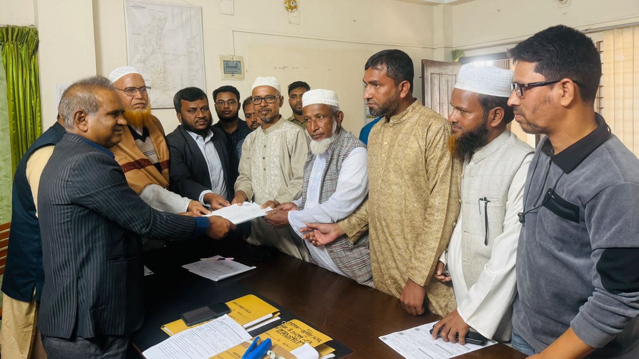 জামায়াতের মনোনয়নপত্র সংগ্রহ করলেন অলিউল্লাহ নোমান