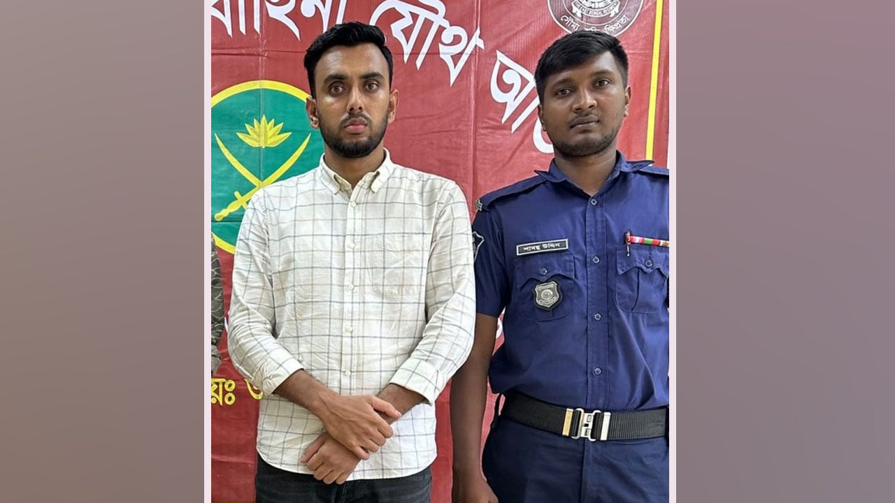 চাঁদাবাজির অভিযোগে আটকের পরও ছাত্রদল নেতার বিরুদ্ধে নেই সাংগঠনিক ব্যবস্থা