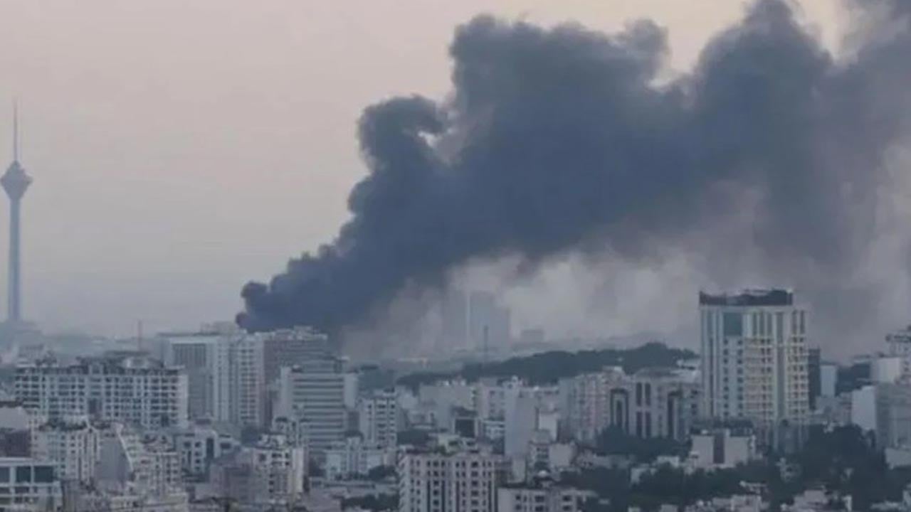 তেহরানের রেডক্রিসেন্ট সোসাইটি ভবন ও কয়েকটি হাসপাতালে হামলা