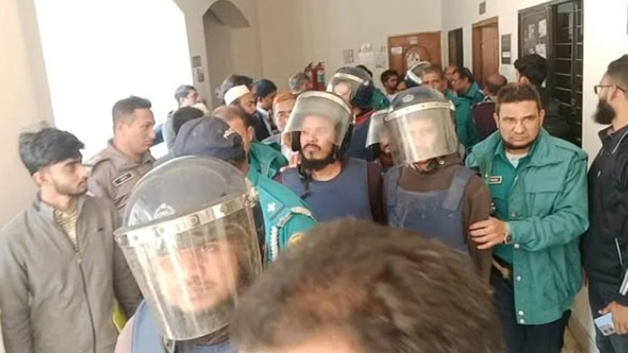 প্রথম আলোতে হামলা: গ্রেপ্তার ৮ আসামি রিমান্ডে