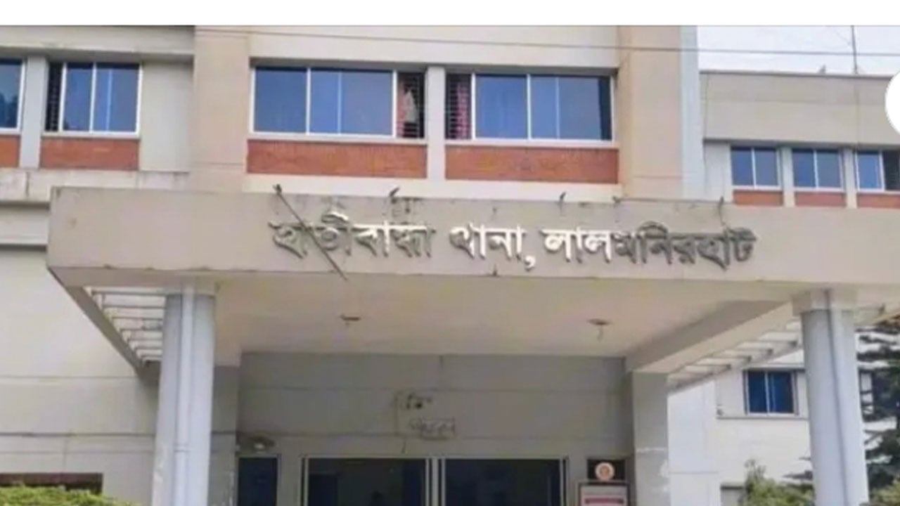 মাদক কারবারিদের হামলায় আহত দুই পুলিশ, হাতকড়া পরেই পালালো আসামি