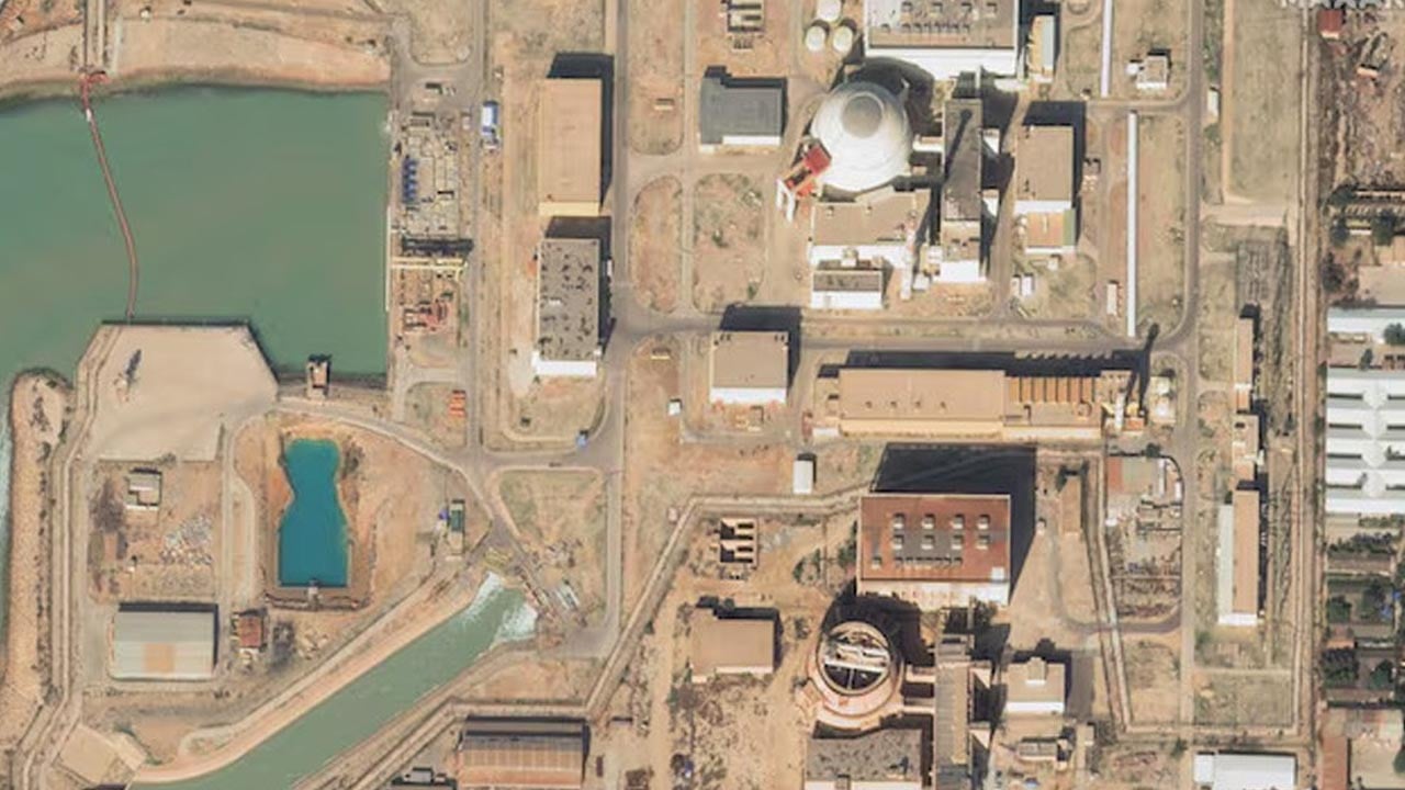 ইরানের বুশেহর পরমাণু বিদ্যুৎকেন্দ্রের কার্যক্রম বন্ধ ঘোষণা