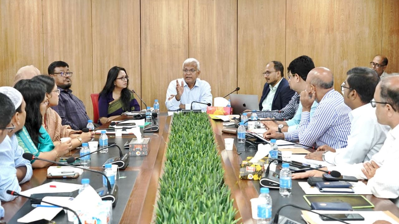 আসন্ন বাজেটে কার্ডের পরিধি বৃদ্ধি পাবে: সমাজকল্যাণমন্ত্রী