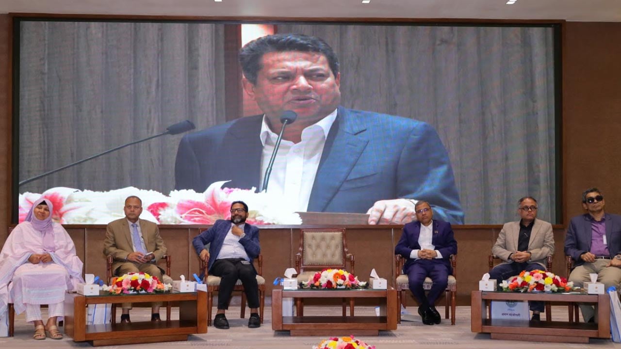 দুর্নীতিবাজদের মন্ত্রণালয়ে আশ্রয় হবে না: গণপূর্তমন্ত্রী