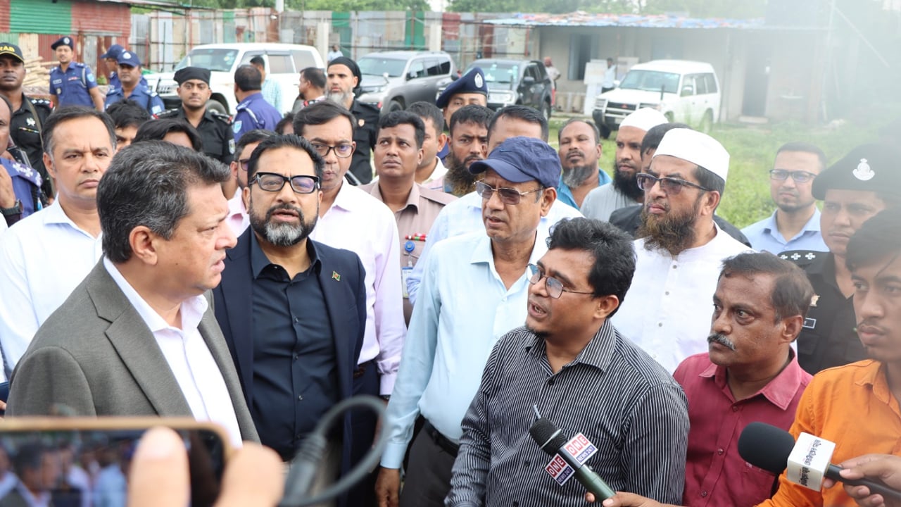 এক বছরের মধ্যে ঝিলমিল প্রকল্পে বাড়ি-ঘর করা যাবে: গণপূর্তমন্ত্রী