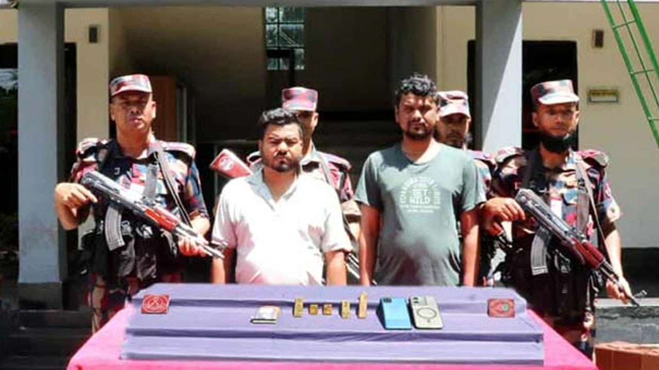 যশোরে সোয়া এক কোটি টাকার স্বর্ণসহ দুজন আটক
