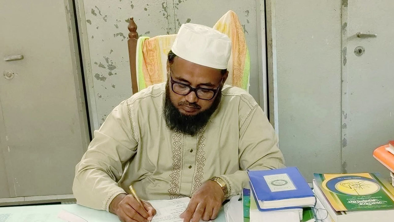 ১১ বছর পর অধ্যক্ষ পদে ফিরলেন জামায়াত নেতা