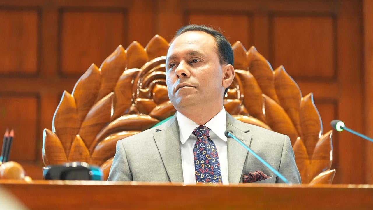 অধিবেশন পরিচালনায় নিরপেক্ষতার প্রতিশ্রুতি ডেপুটি স্পিকারের