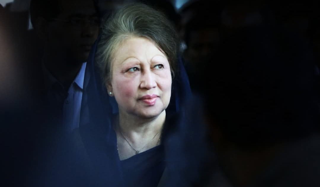 খালেদা জিয়ার রোগমুক্তি কামনায় আজ সারা দেশে দোয়ার আহ্বান সরকারের