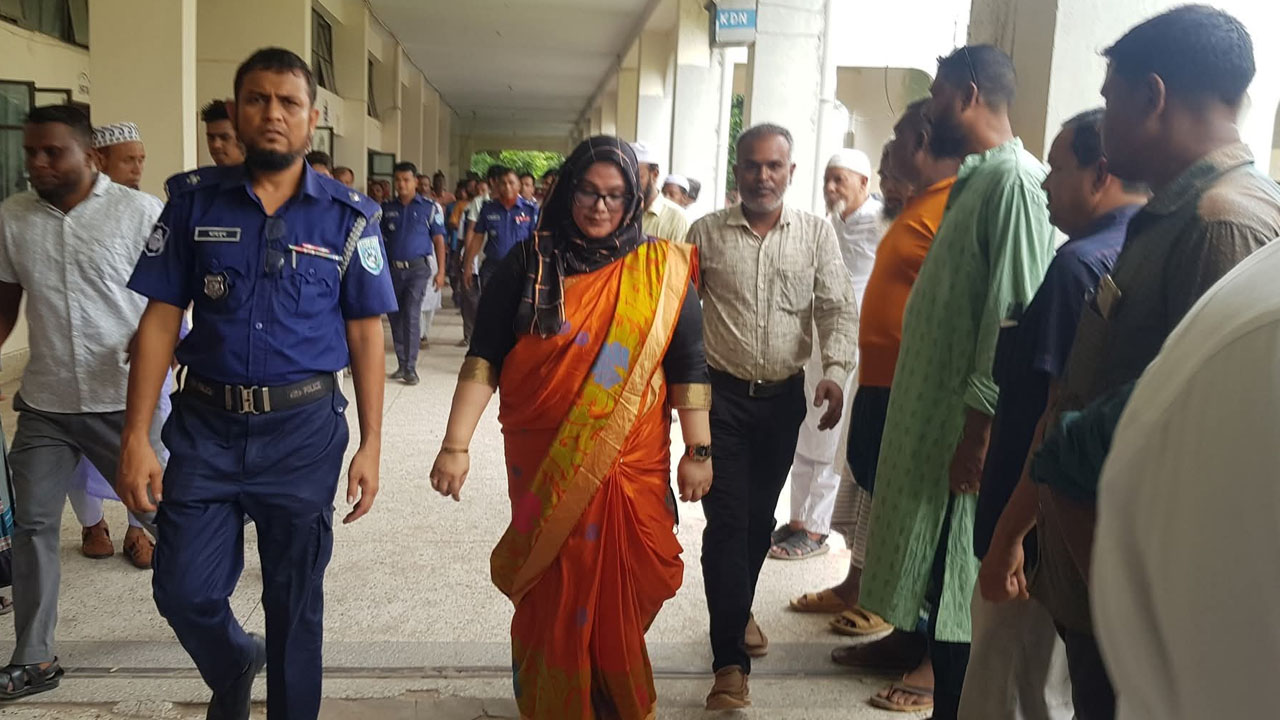 কুড়িগ্রামের সেই ডিসিকে কারাগারে প্রেরণ