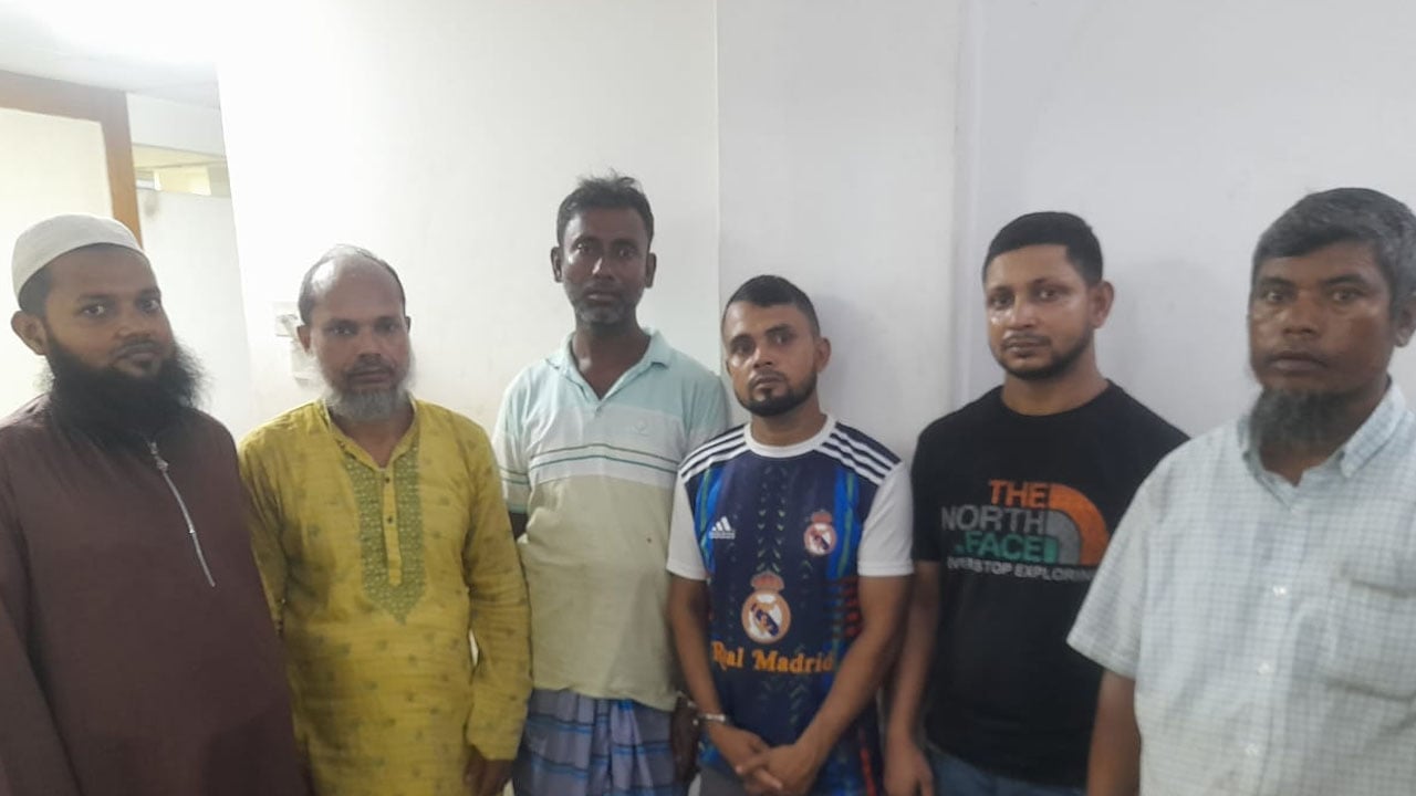 রাস্তা দখল ও হাসপাতালে চুরির ঘটনায় ৭ জনের কারাদণ্ড