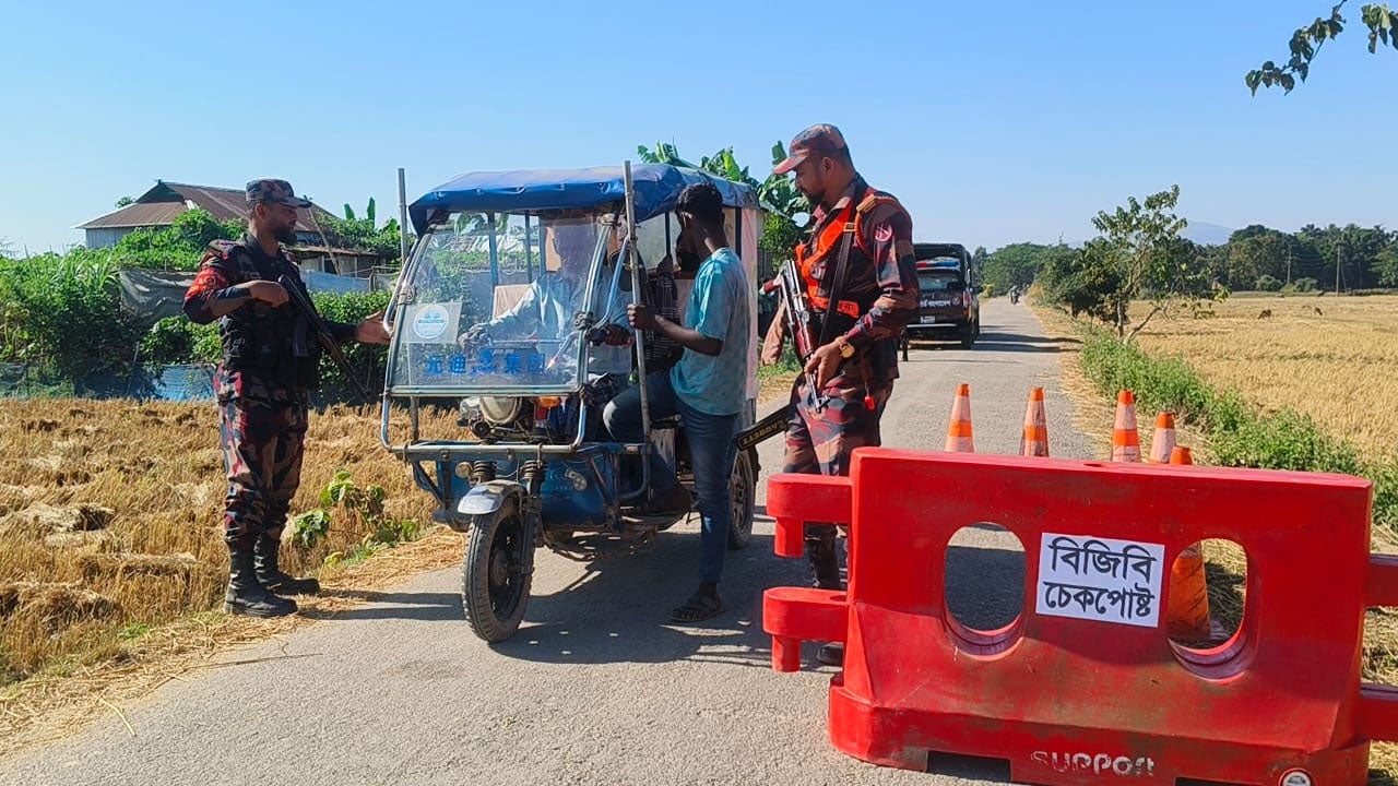 লালমনিরহাট সীমান্তে বিজিবির টহল জোরদার