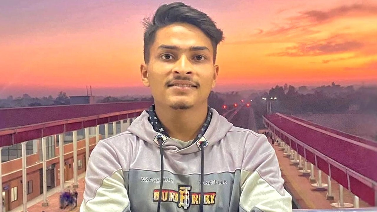 জুলাই শহীদের ভাইকে নিষিদ্ধ ছাত্রলীগ কর্মীর ছুরিকাঘাত