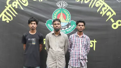 দারুস সালামে গৃহবধূকে গুলি করেন তারই স্বামী: র‍্যাব 