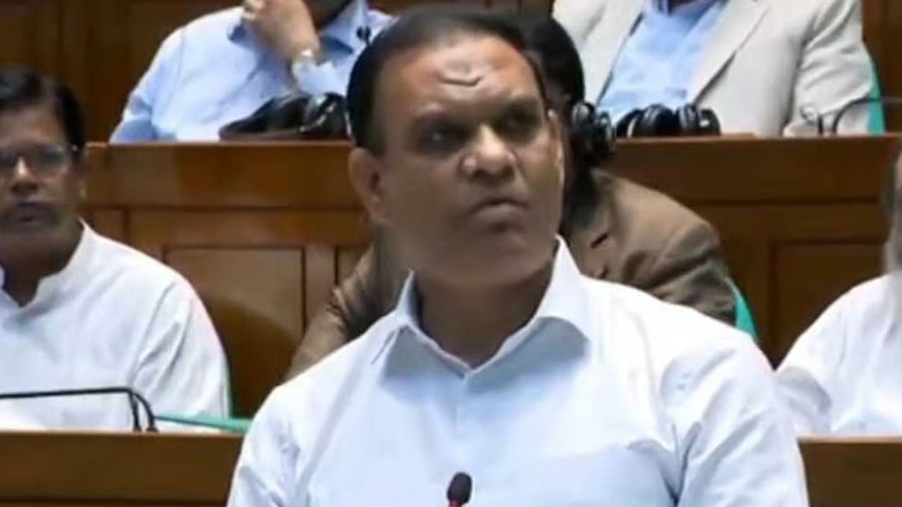 ভুল ধরিয়ে দেওয়ায় জামায়াত এমপিকে ধন্যবাদ দিলেন সরকার দলের হুইপ