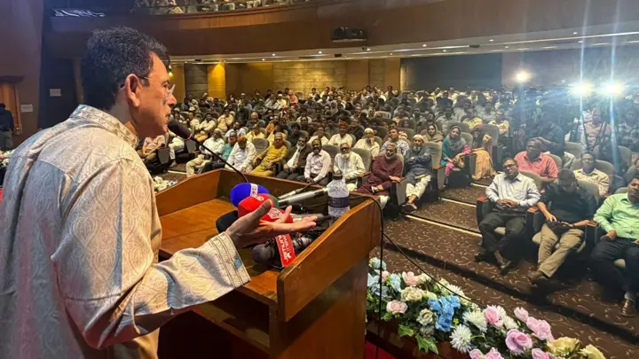 নিম্নমানের বই সরবরাহে জড়িতদের দৃষ্টান্তমূলক শাস্তি দেওয়া হবে