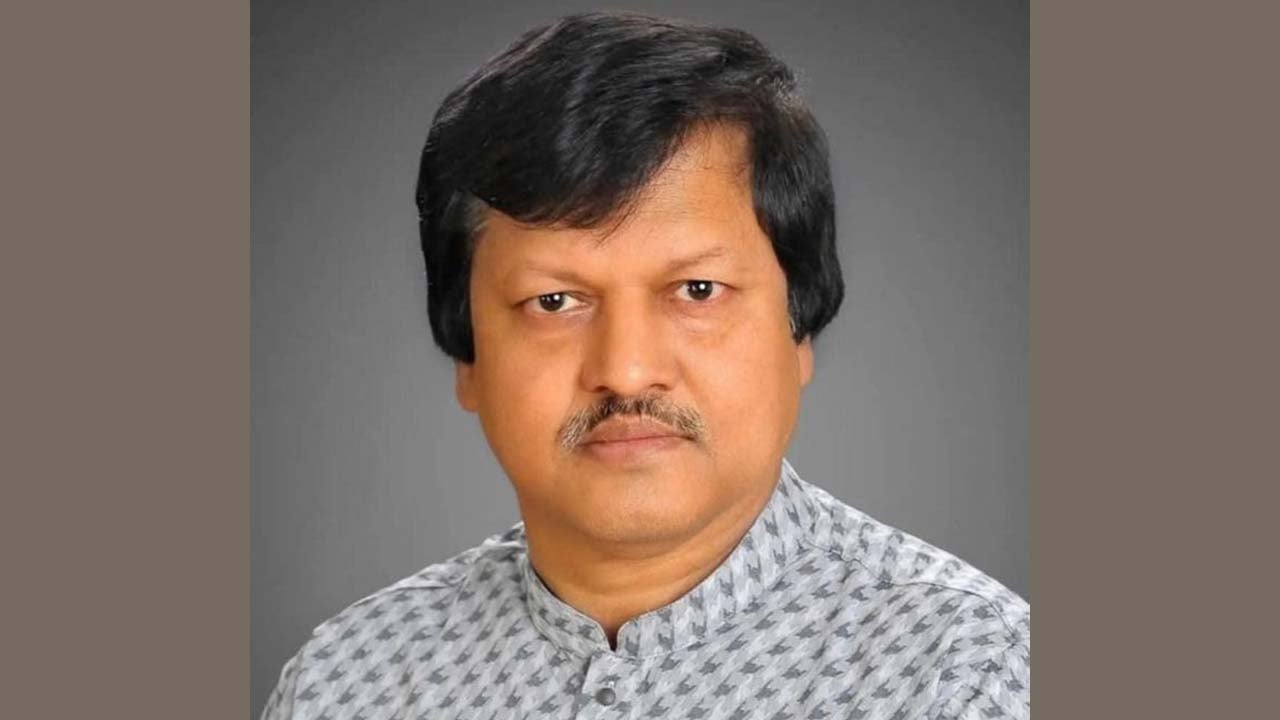 বিএনপির বিদ্রোহী প্রার্থীর অভিযোগে ধানের শীষ প্রার্থীর অর্থদণ্ড