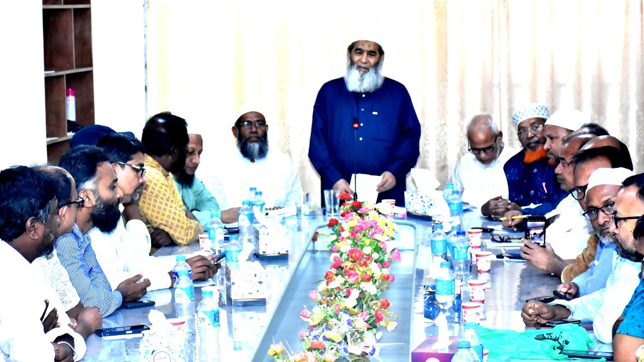 নন-এমপিও প্রতিষ্ঠানগুলোকে এমপিওভুক্ত করুন: অধ্যাপক মুজিব