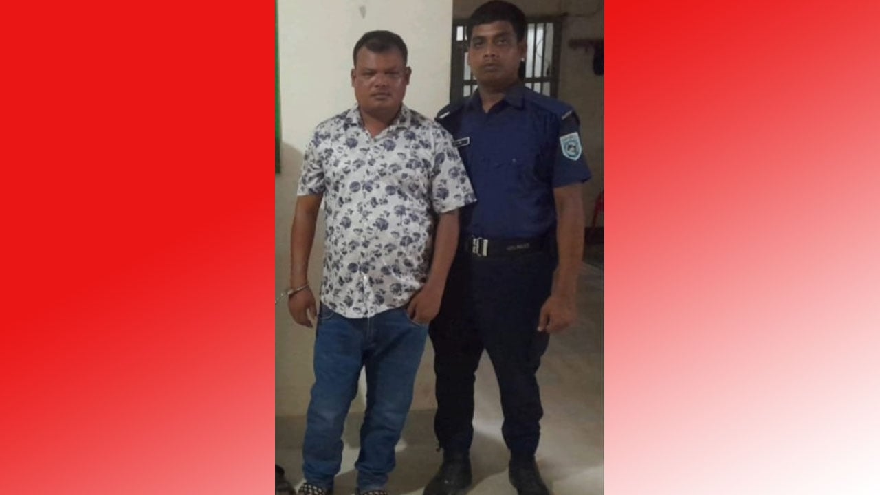 পার্বতীপুরে ভুয়া পুলিশ আটক