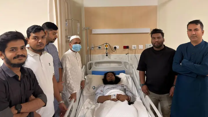 সৌদিতে আহত বাংলাদেশিদের খোঁজ নিলেন এনসিপি নেতারা