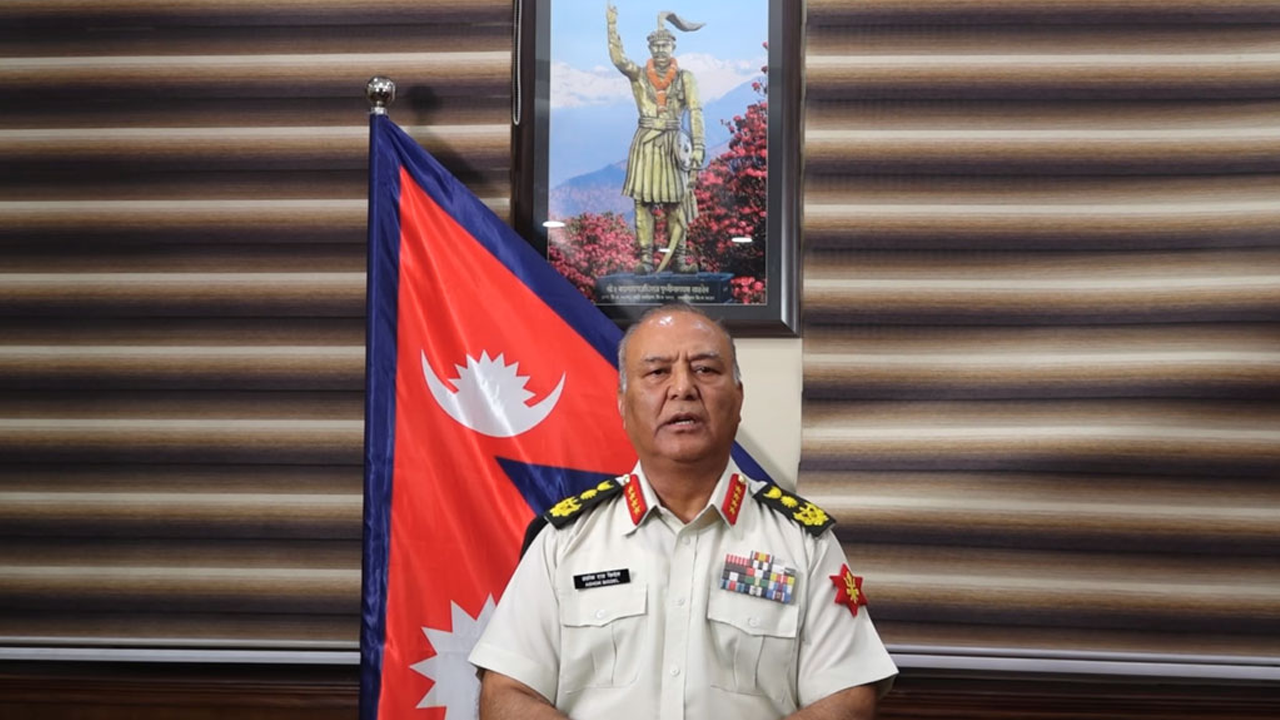 নেপালের নিয়ন্ত্রণ নিলো সেনাবাহিনী