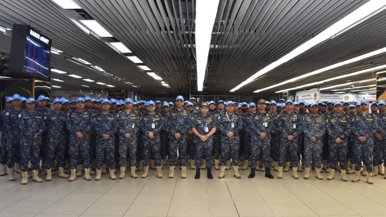 দক্ষিণ সুদানে শান্তিরক্ষা মিশনে অংশ নিতে নৌবাহিনীর ৯৯ সদস্যের ঢাকা ত্যাগ