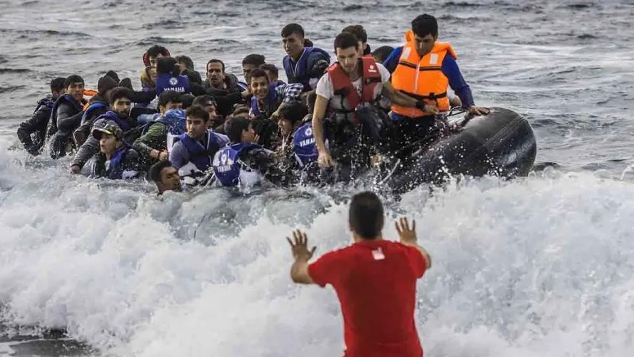 নৌকাডুবি নয়, অনাহারে মৃত্যু হয়েছে অভিবাসনপ্রত্যাশীদের