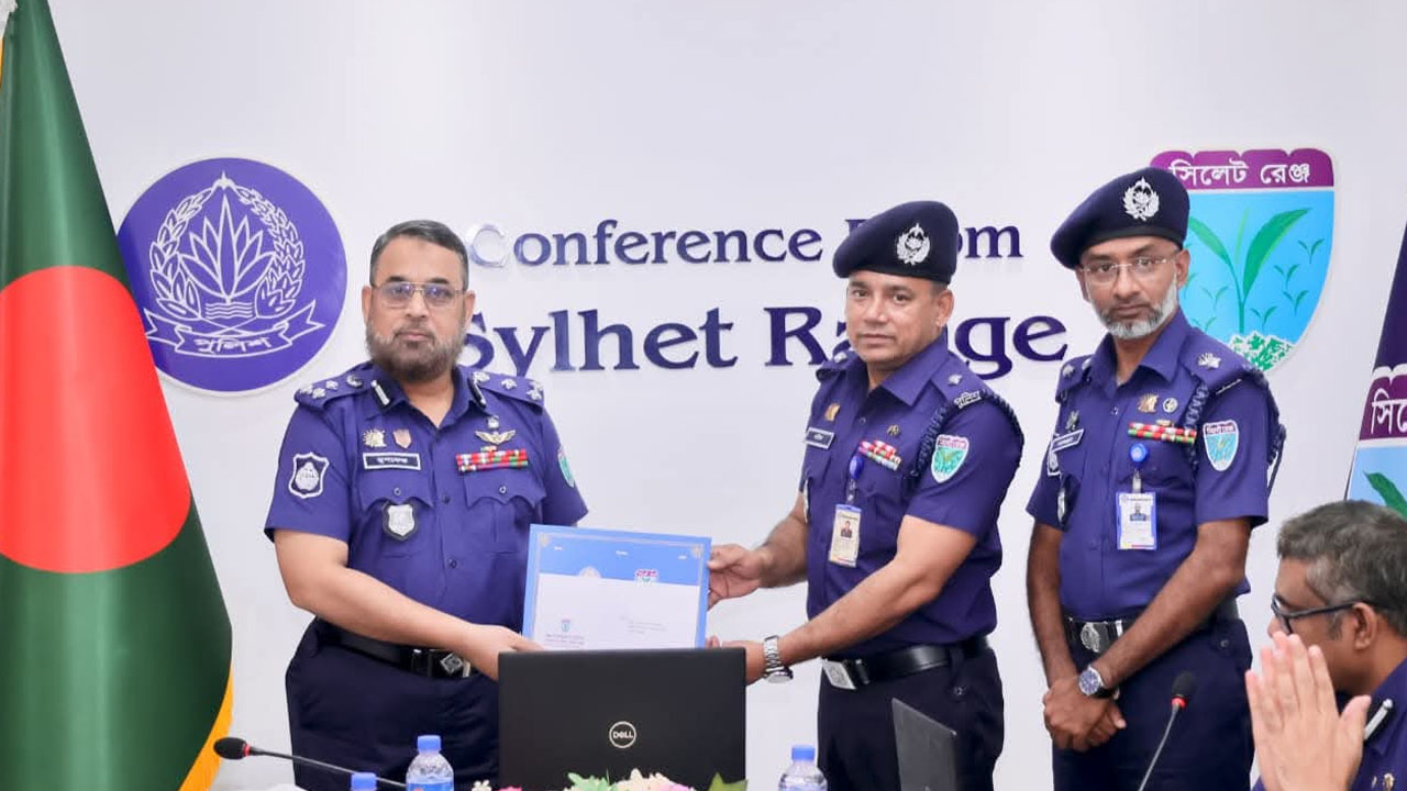 সিলেট রেঞ্জের শ্রেষ্ঠ অফিসার নির্বাচিত মাধবপুর থানার ওসি