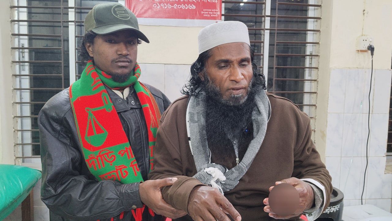 যুবদল নেতার হামলায় জামায়াত কর্মী হাসপাতালে