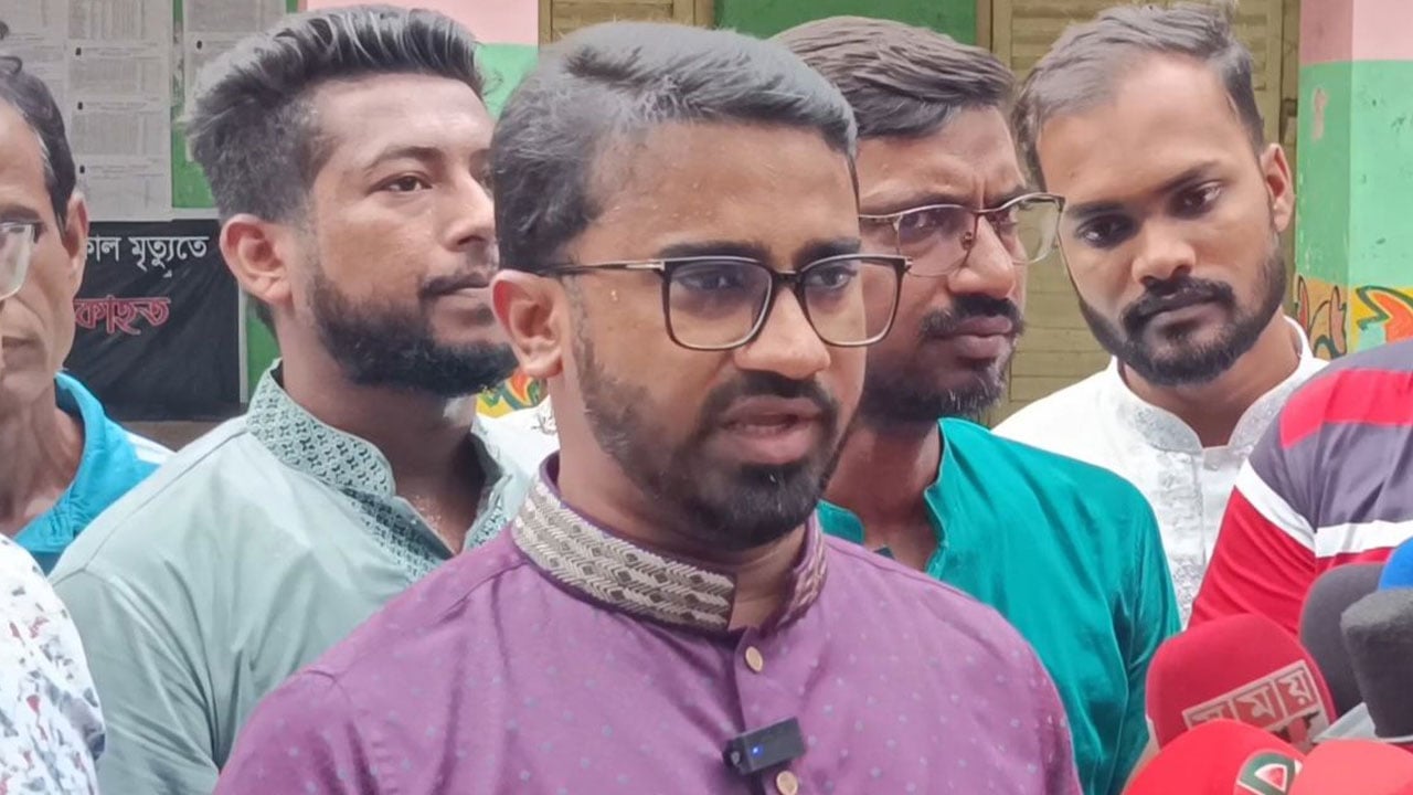 পাহাড়ি সন্ত্রাসীদেরে অর্থ-অস্ত্র দিয়ে দেশের পরিস্থিতি অস্থিতিশীল করছে ভারত