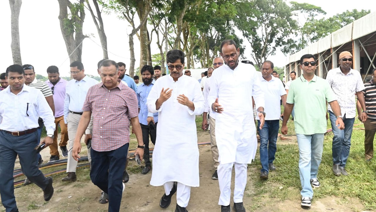 জাতীয় মৎস্য পক্ষের প্রস্তুতি দেখতে কটিয়াদী-পাকুন্দিয়ায় মন্ত্রী-প্রতিমন্ত্রী