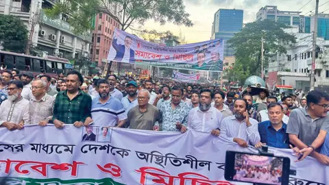 জনগণের শক্তির ওপর নির্ভর করেই বিএনপি রাজনীতি করে: রিজভী