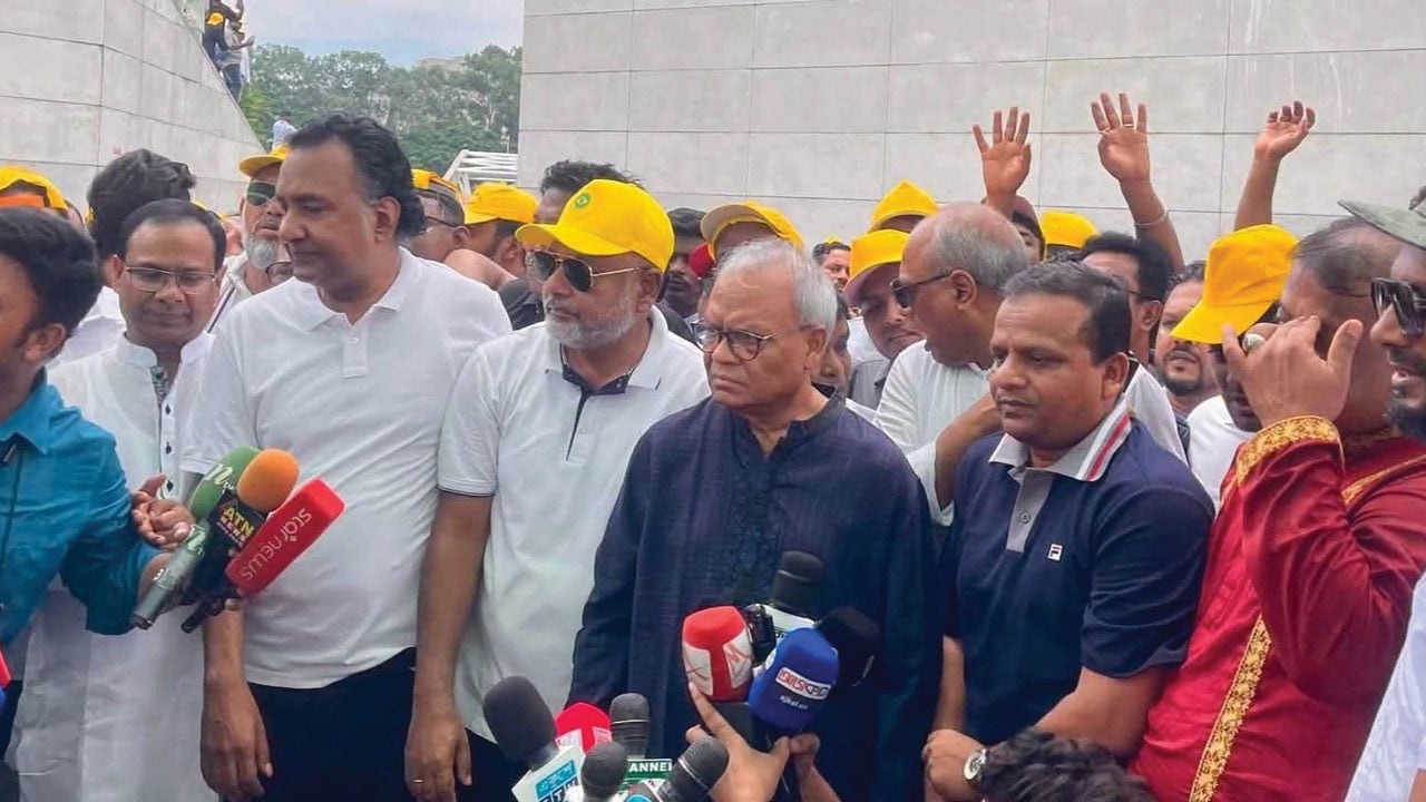 সব দেশের সাথে সমতার ভিত্তিতে বন্ধুত্ব চায় বাংলাদেশ: রিজভী