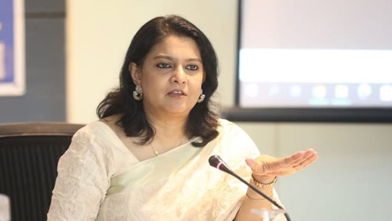 মুণ্ডা সম্প্রদায়ের জলবায়ু ঝুঁকি কমানোর অঙ্গীকার পরিবেশ উপদেষ্টার